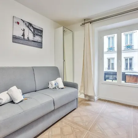 Casa vacanze - Place De La Republique Parigi